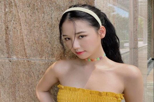 sex meo xinh 2006 Con gái cho bố dượng địt vì muốn giữ hạnh phúc cho mẹ